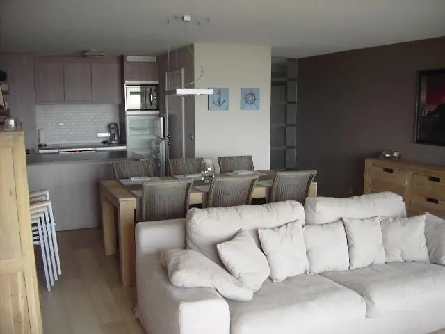 Апартаменты Luxe Appartement, Zeezicht, Garage En Topligging *